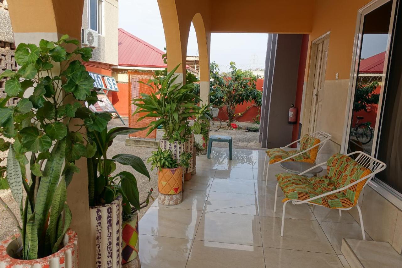 Cheers Guesthouse Botianaw Экстерьер фото
